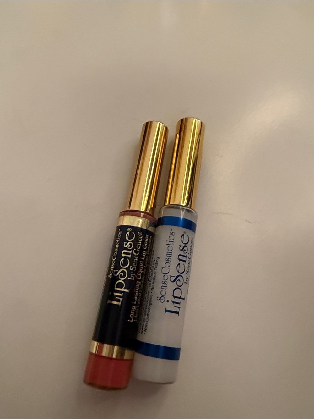 LipSense Dual Lip Color & Gloss -sassy z and a mat topcoat